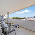 Vista Luxury *